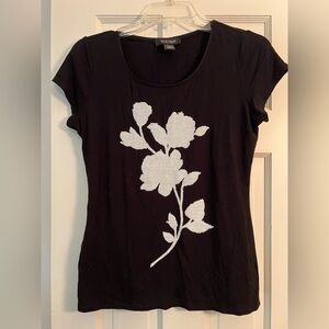 White House Black Market floral rose embellished scoopneck short sleeve T-shirt